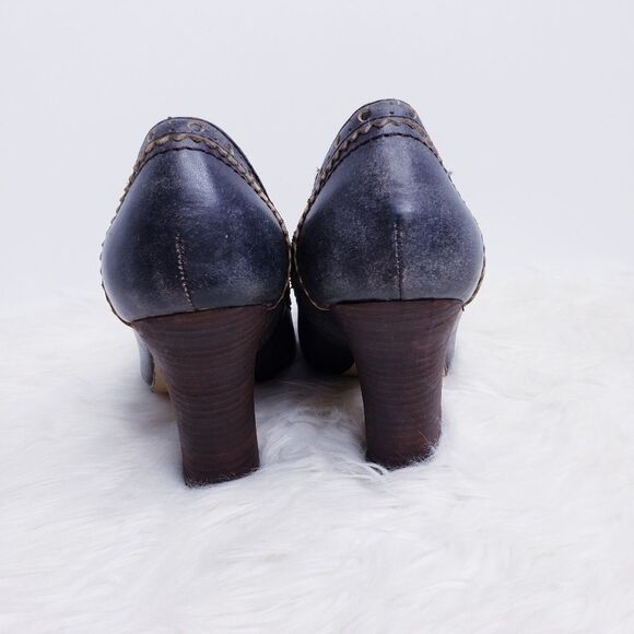 Seychelles Brogue gray distressed heels sz. 8.5 - Picture 5 of 8